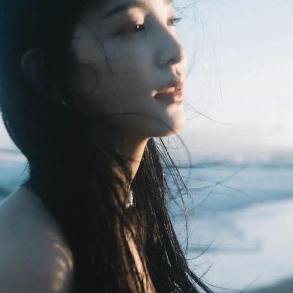 穿越无尽的海洋前往月球