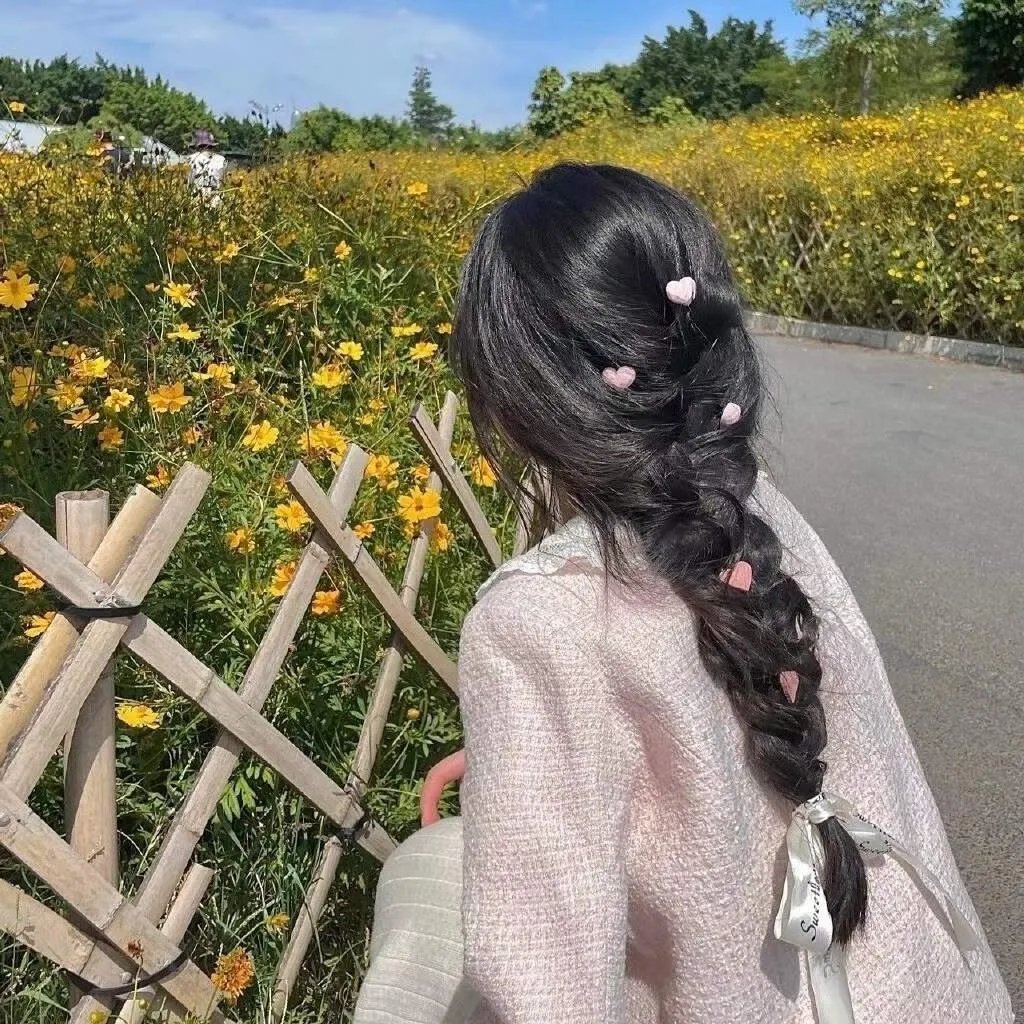 背骑少女